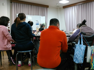乙訓福祉会は長岡京市にある生活介護・デイサービス施設を運営する社会福祉法人です。運営施設には放課後等デイサービスや相談支援、介護に至るまで、障がいを持った方が社会で「生きる力」を獲得できるような環境を提供します